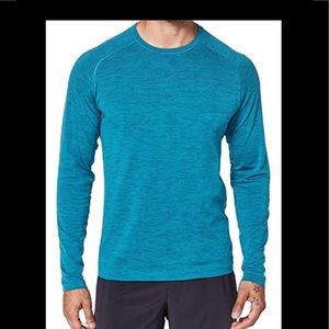 LULULEMON Metal Vent 👕